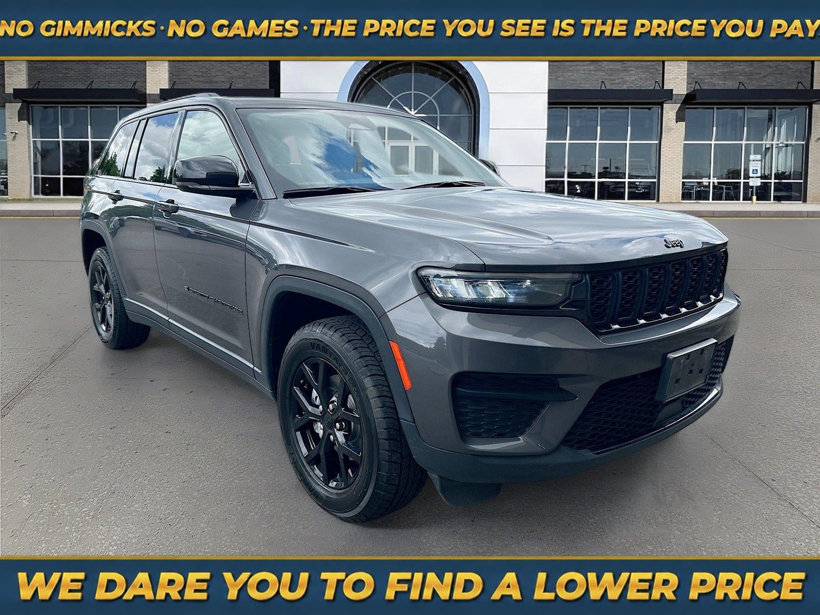 2024 Jeep Grand Cherokee Altitude 4x4 in Baltic Gray Metallic Clearcoat — front three-quarter view