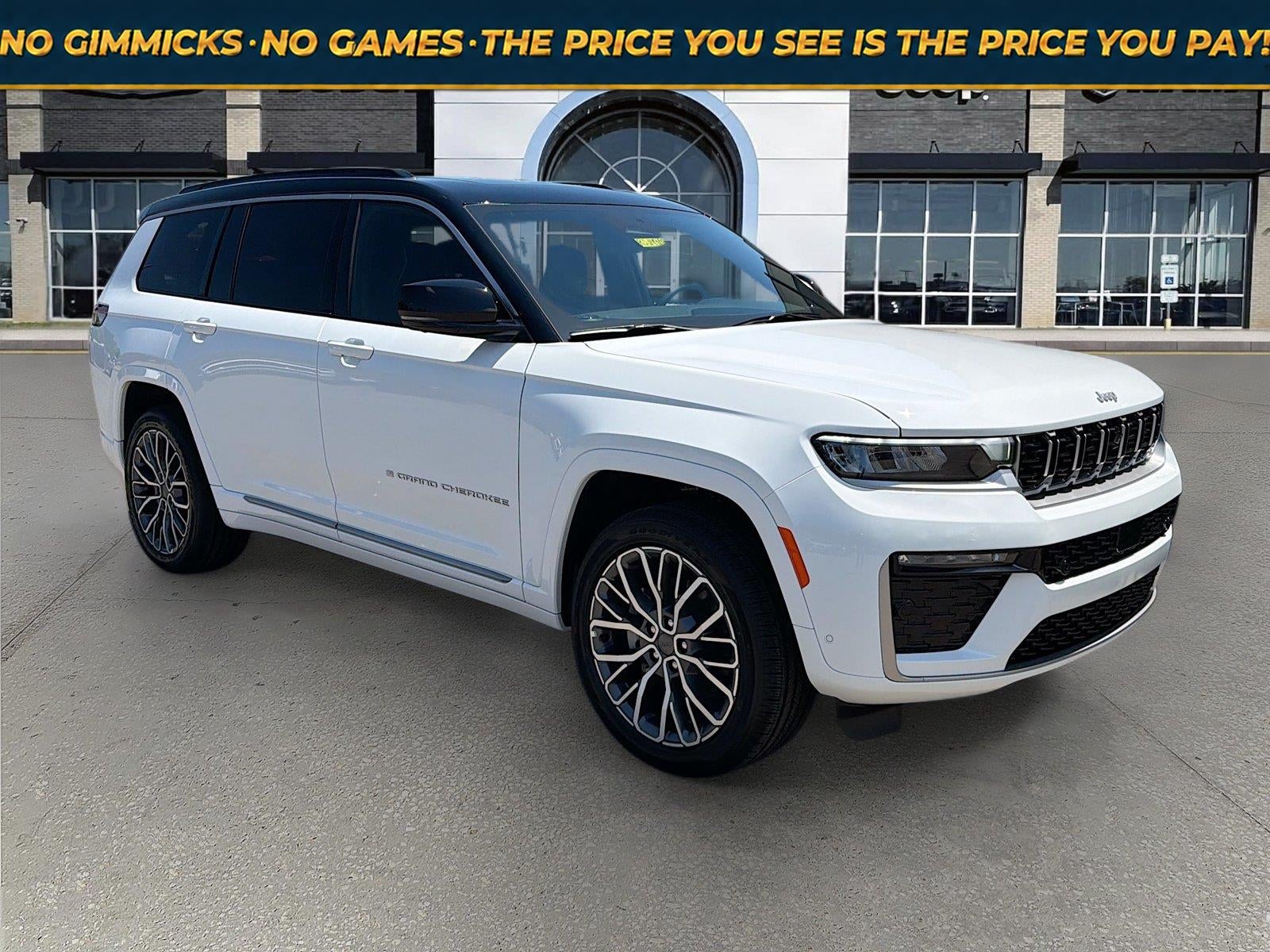 2026 Jeep Grand Cherokee GRAND CHEROKEE L SUMMIT 4X4 in Bright White Clear-Coat Exterior Paint — front three-quarter view