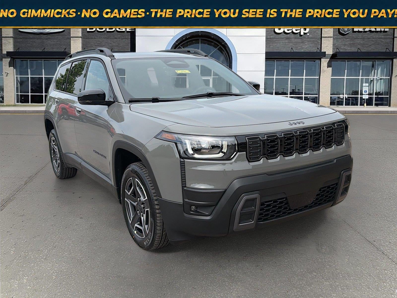 2026 Jeep Cherokee CHEROKEE LIMITED 4X4 in Sting-Gray Clear-Coat Exterior Paint — front three-quarter view